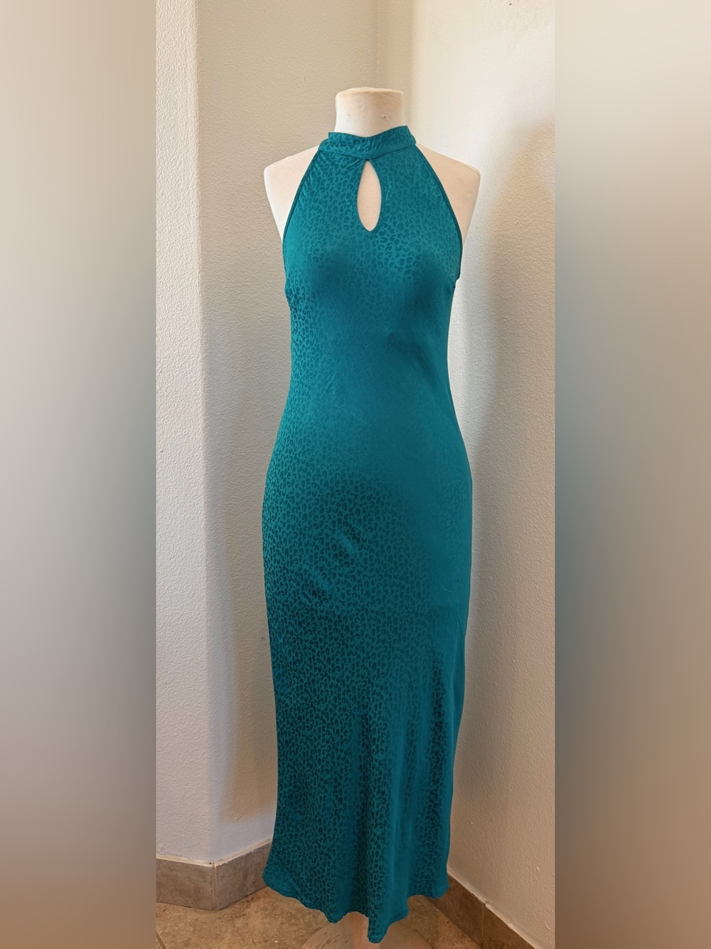 Sleeveless Teal Halter Keyhole Maxi Dress